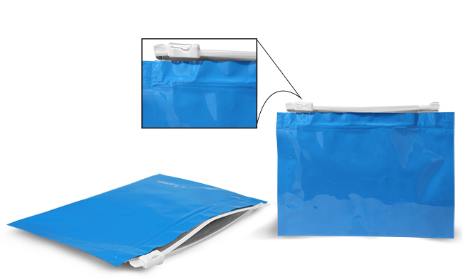 Plastic Bags, 8.5 in x 6 in Blue Child Resistant Reclosable Pouches