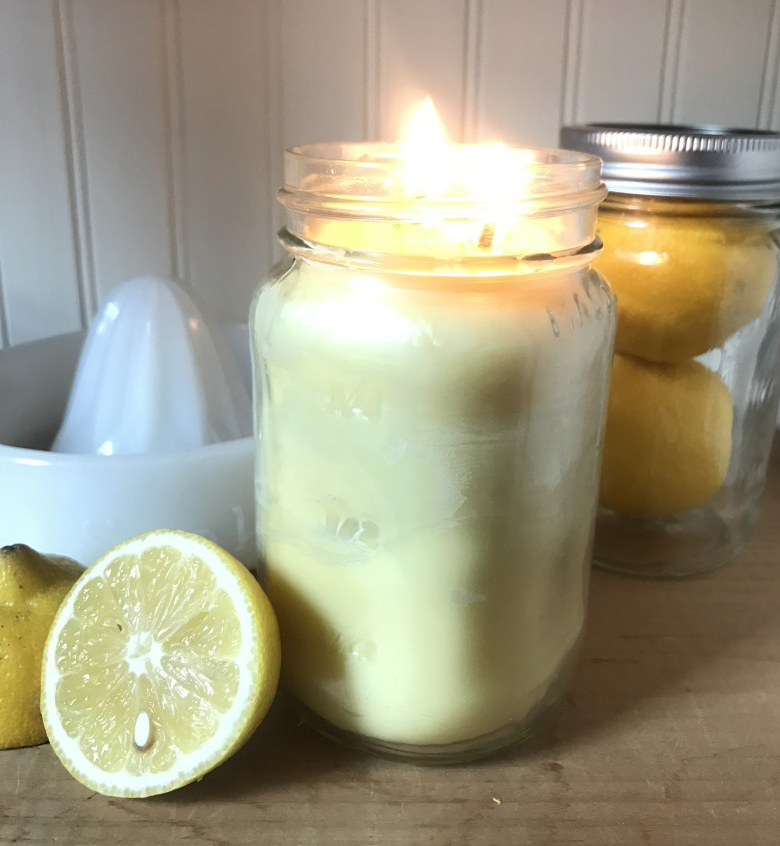 DIY Lemon and Coconut Oil Beeswax Candles