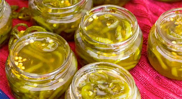 DIY - Candied Jalapenos in Glass Canning Jars