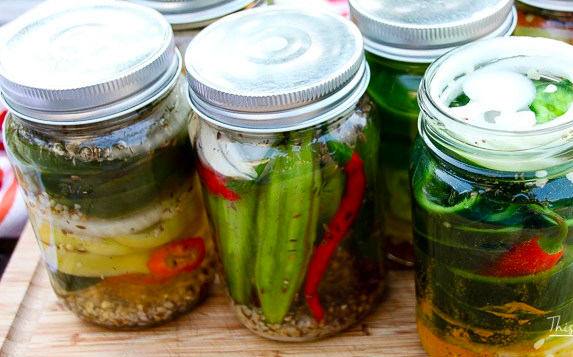 DIY - Garden Pickled Okra & Peppers in Glass Mason Jars